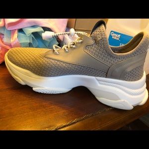 Steve Madden tennis shoes